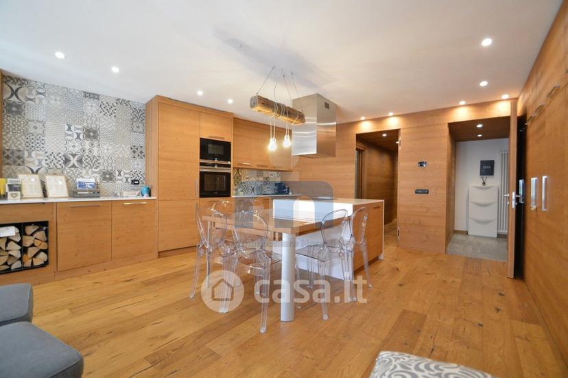 Trilocale in Vicolo Bruni 4 — foto 4 di 33
