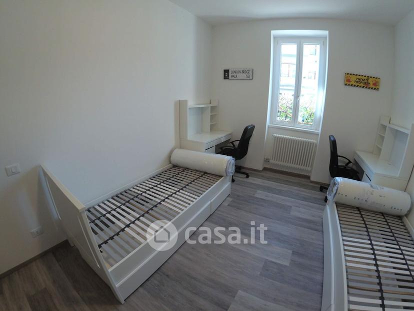 Stanza in Via dei Solteri 69 — foto 9 di 28