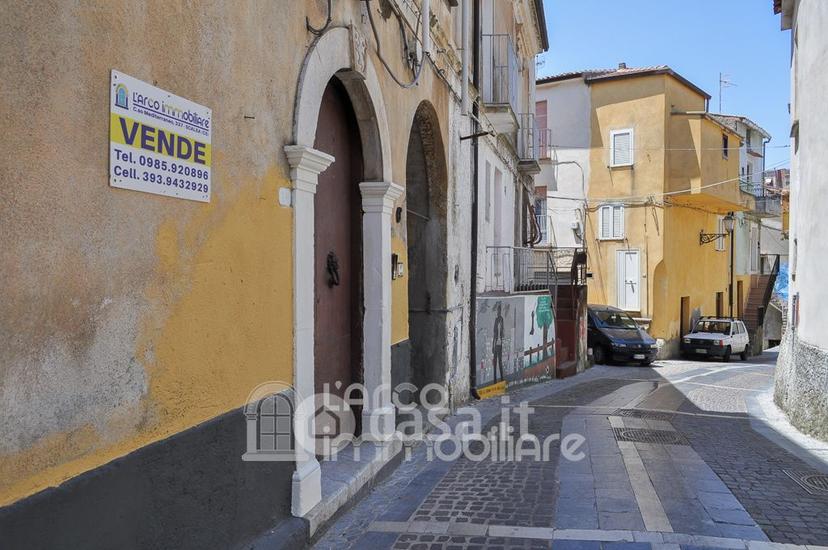 Appartamento in Via Roma 72 — foto 2 di 40