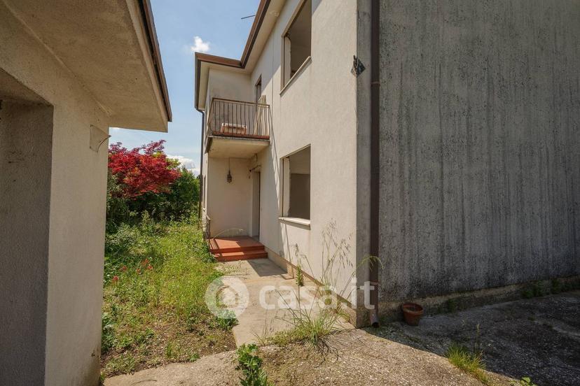 Villa in Via dei Cedri 22 — foto 18 di 37