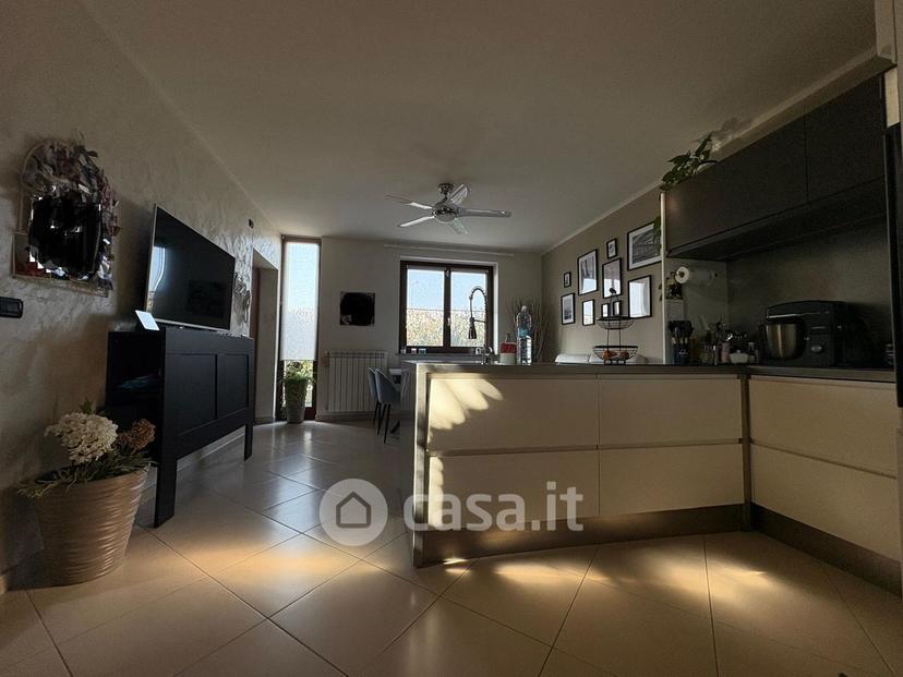 Villa in Viale Europa — foto 62 di 64