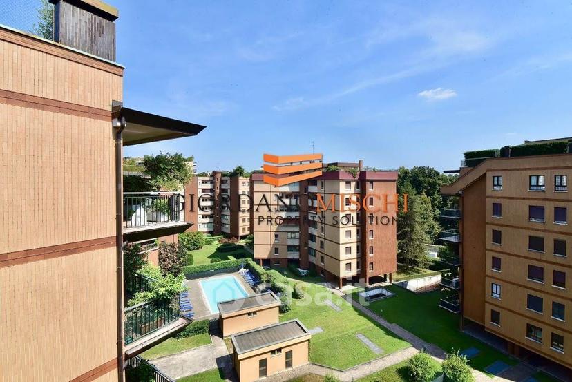 Appartamento in Via A. Villa 20