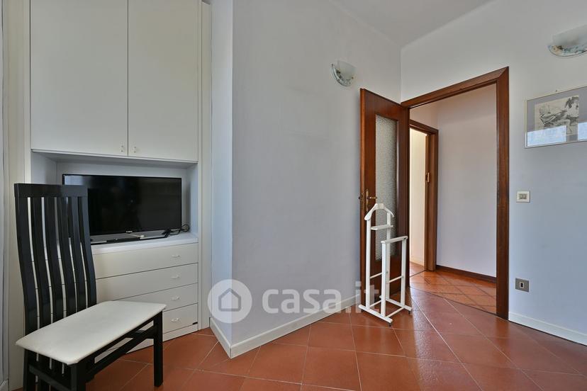 Trilocale in Via Sottana alla Foce 8 — foto 22 di 38