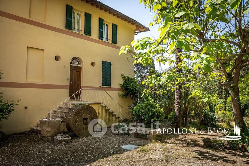 Villa in Via Due Giugno 21 — foto 34 di 44