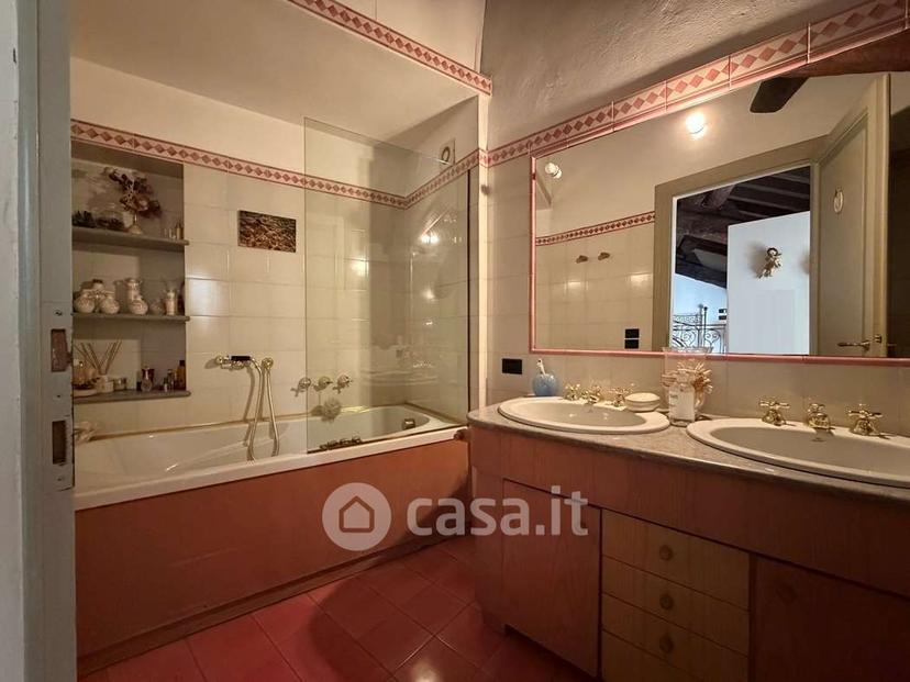 Appartamento in Via XX Settembre 23 — foto 30 di 50