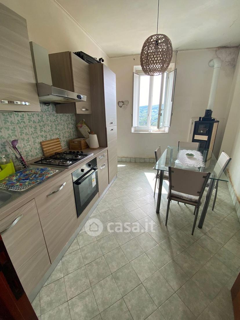 Trilocale in Via della Vittoria — foto 9 di 22