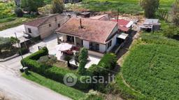 Villa in Via Bonifica 22