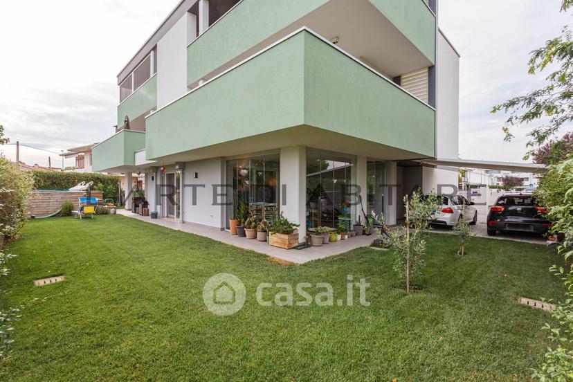 Trilocale in Via Pietro Bottazzo — foto 12 di 24