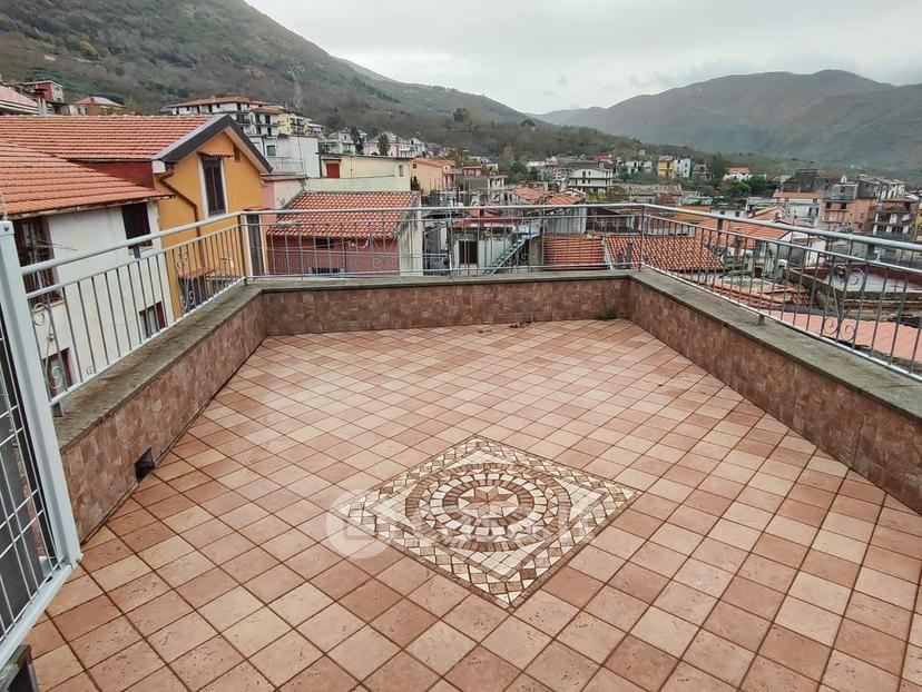 Trilocale in Piazza delle Fontane — foto 11 di 11
