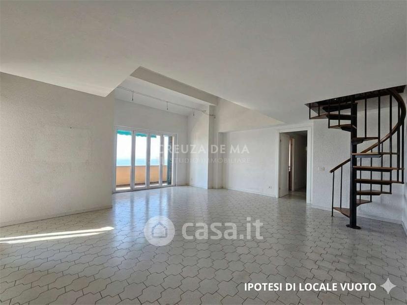 Appartamento in Via Venticinque Aprile 29 — foto 27 di 40