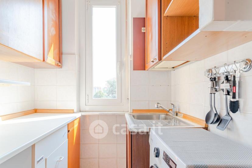 Stanza in Corso Peschiera 335 — foto 41 di 49
