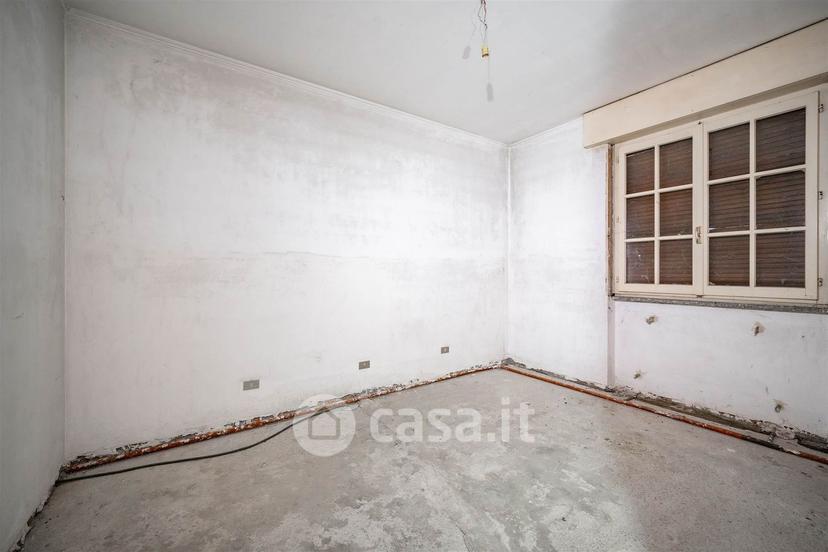 Villa in Via Don Ronchi 18 — foto 28 di 33