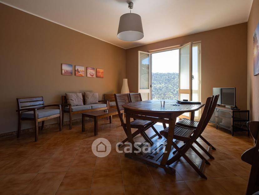Trilocale in Monte Albereto — foto 6 di 38