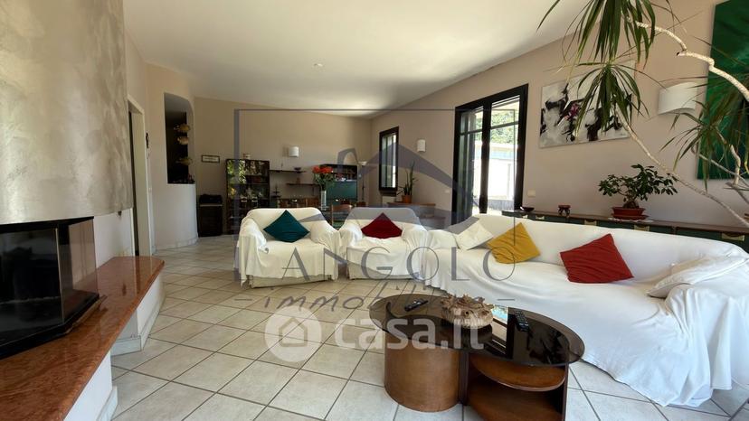 Villa in Via Mantova 5 — foto 44 di 60