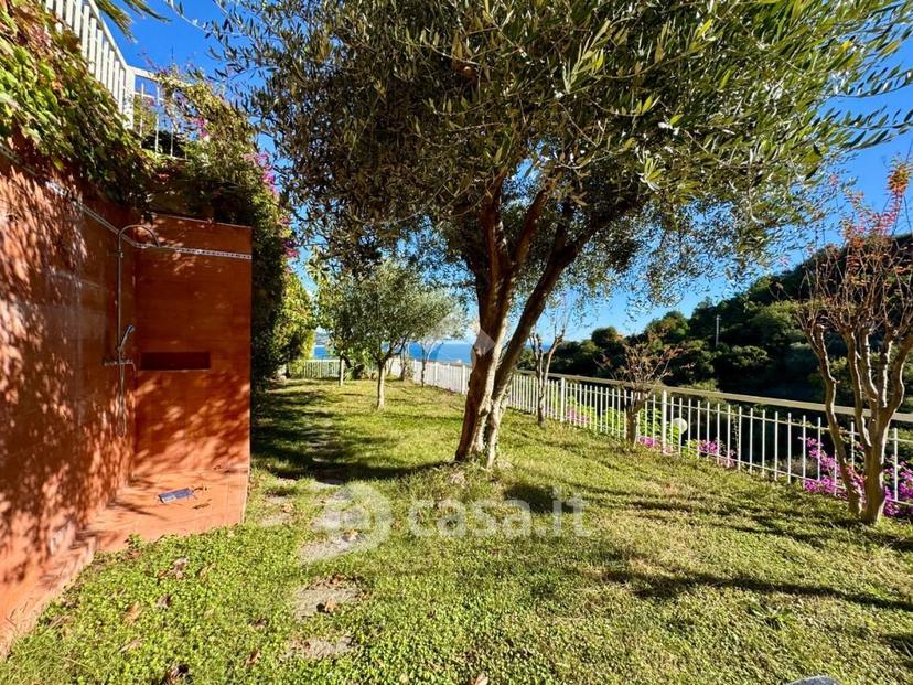 Villa in Regione Torbora — foto 37 di 50