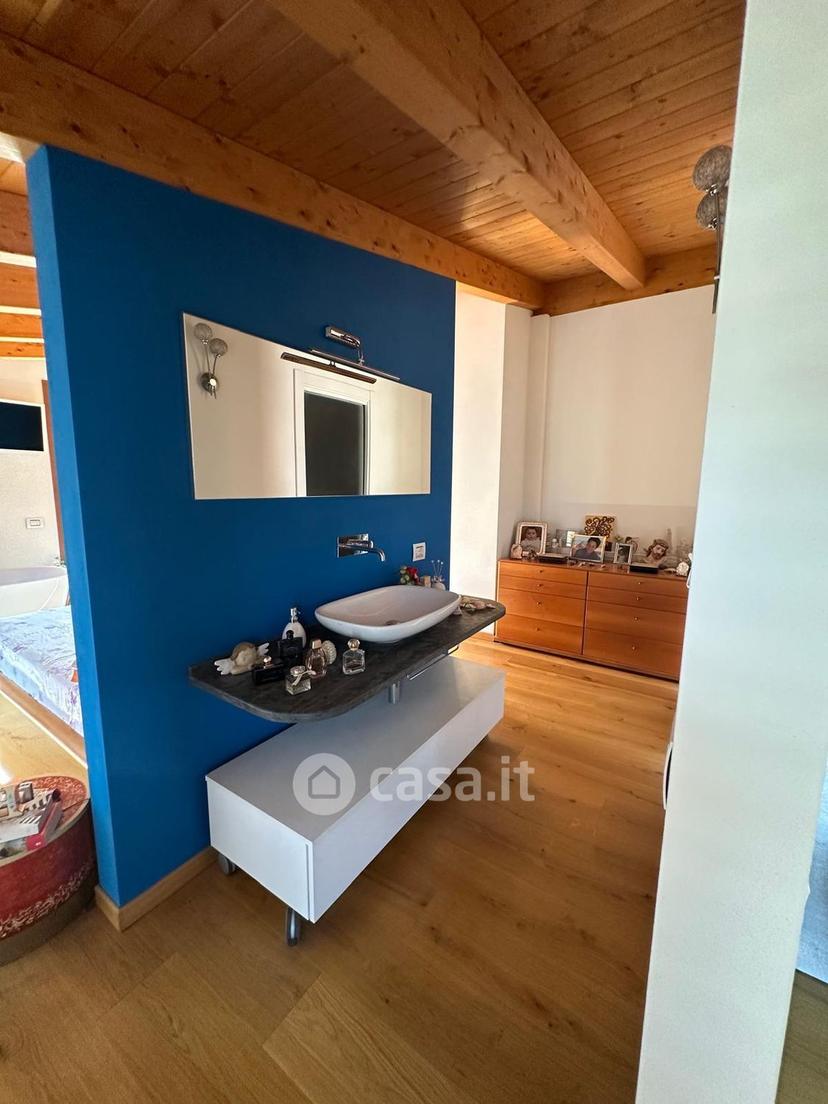 Appartamento in Via Rotone 27 — foto 20 di 82
