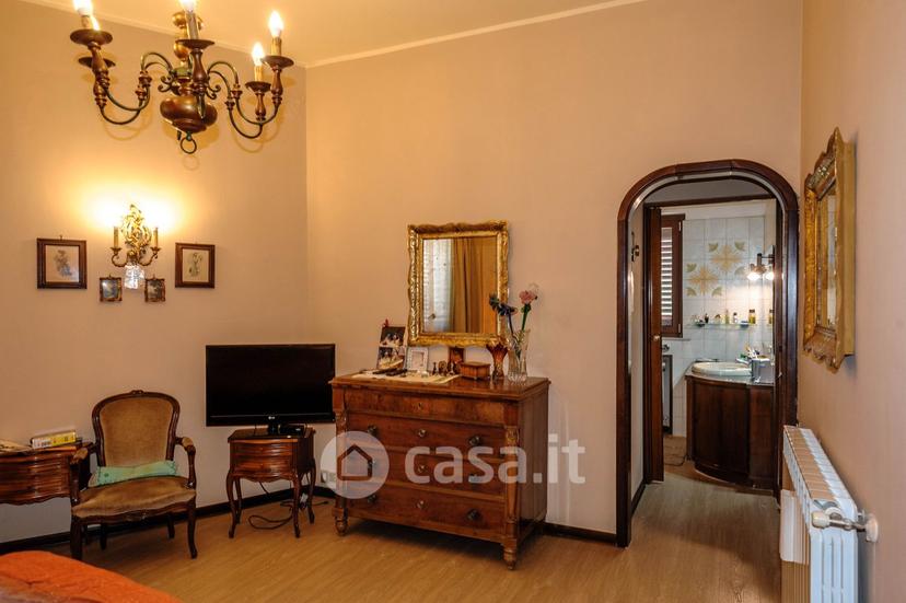 Villa in Via San Tommaso — foto 16 di 47