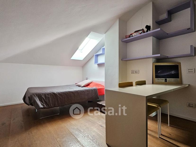 Villa in Via Monte Nero 15 — foto 23 di 35