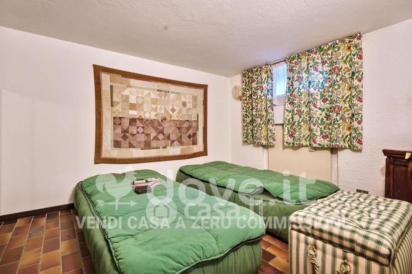 Villa in Via Alessandro Manzoni 28 — foto 38 di 43