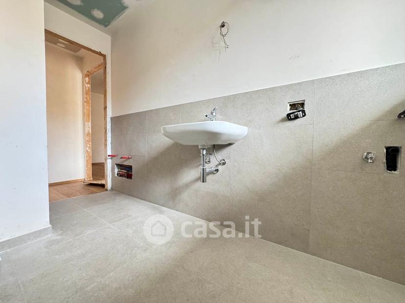 Trilocale in Via Giulio Monteverde 22 — foto 27 di 32