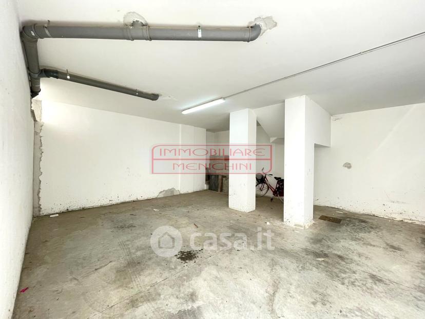 Trilocale in Via Q. Russo — foto 13 di 33