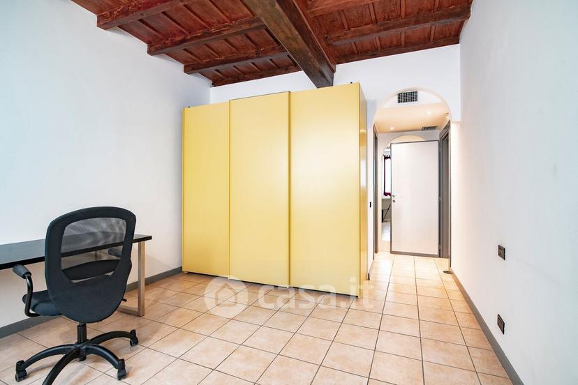 Trilocale in Via Volturno 17 — foto 19 di 26