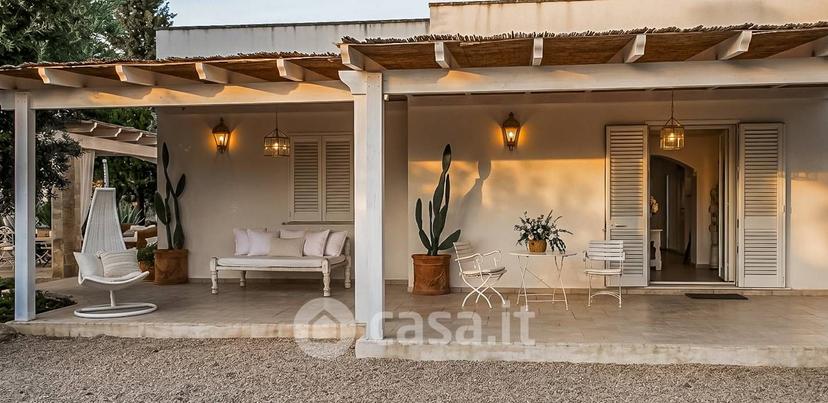 Villa in Via Taverna — foto 7 di 23