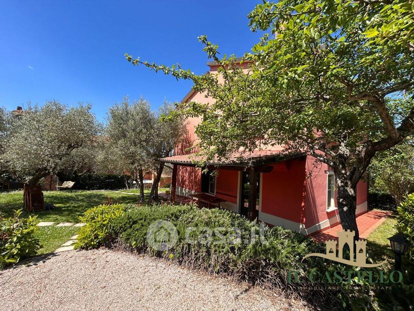 Villa in Via Cesare Pavese — foto 32 di 37