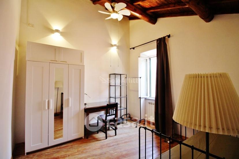 Quadrilocale in Via dei Sulpici 29 — foto 19 di 21