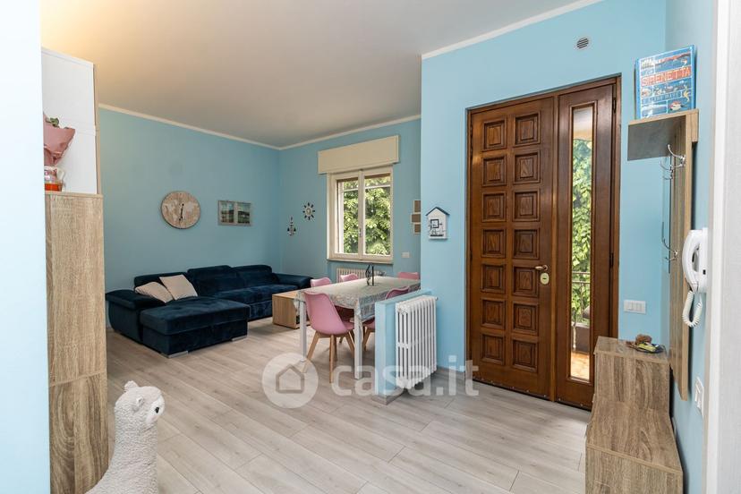 Trilocale in Viale Italia 66 — foto 53 di 63