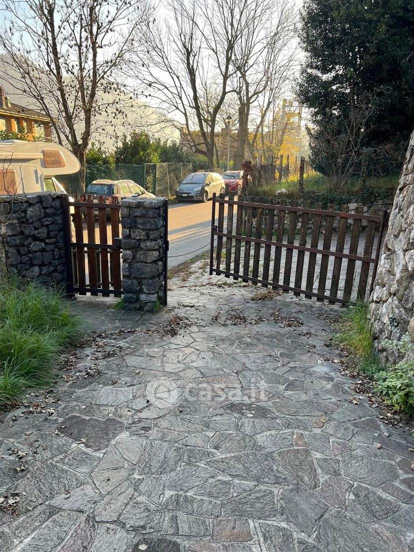 Villa in Via Massimo d'Azeglio 4 — foto 20 di 55
