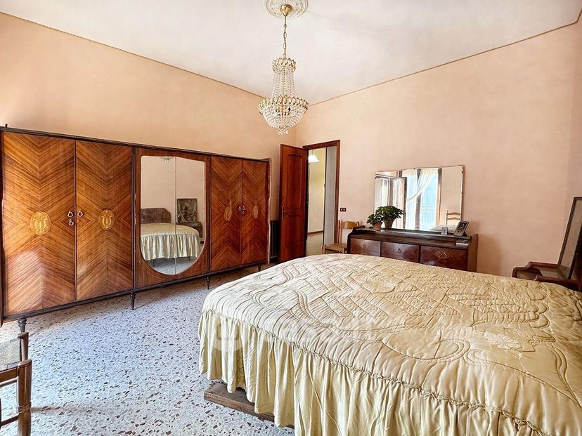 Quadrilocale in Piazza Comitato 30 — foto 4 di 49