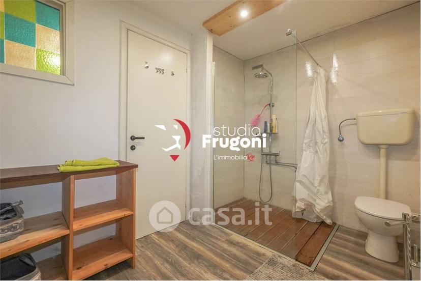 Bilocale in Via Guasch — foto 10 di 17
