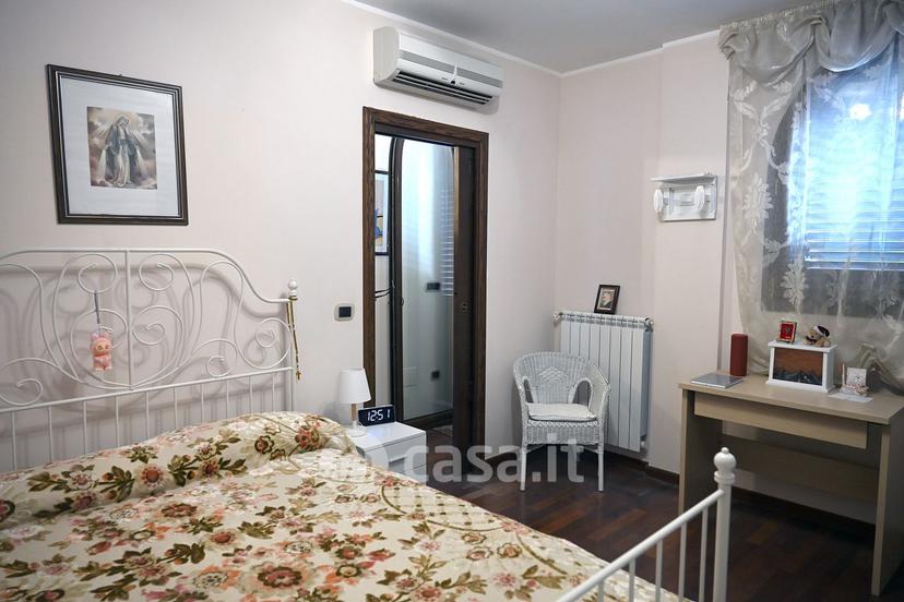 Villa in Via Giulio Cesare 62 — foto 25 di 105