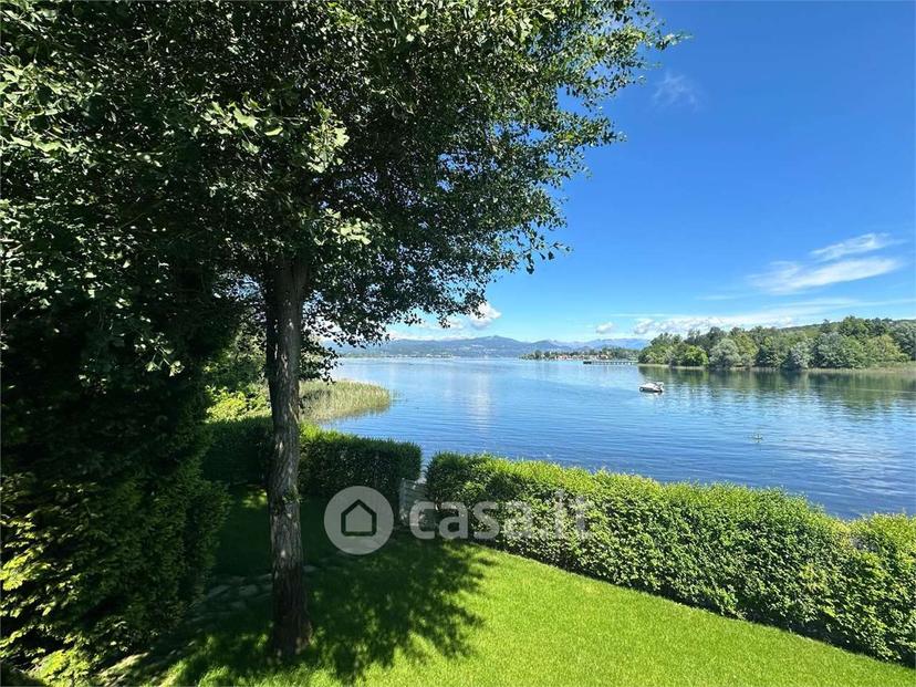 Villa in Via del Lago 115 — foto 10 di 34
