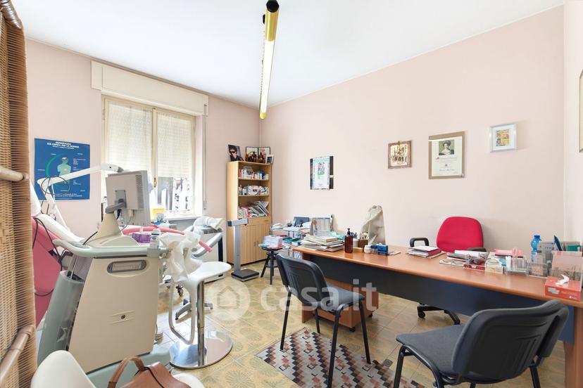 Appartamento in Papa Giovanni Ventitreesimo 12 — foto 12 di 32