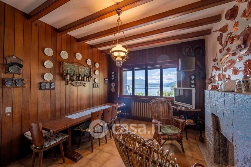 Villa in Via Sempione Nord 91 — foto 11 di 32