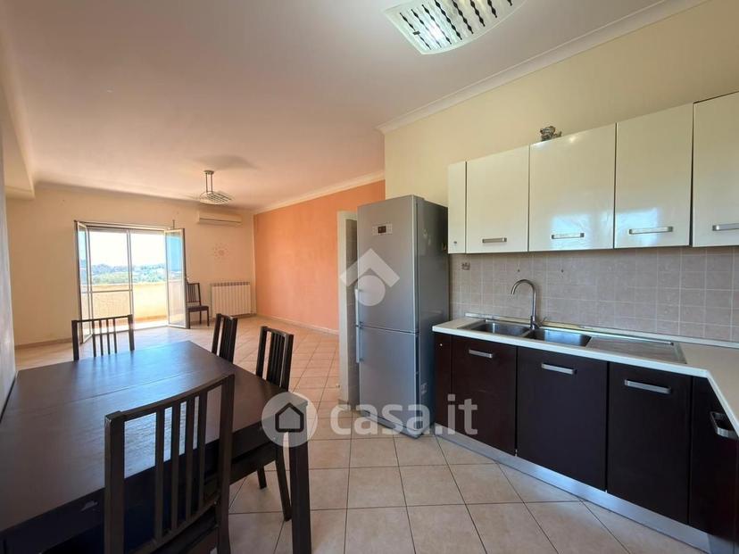 Trilocale in Via dei Granai 110 — foto 7 di 23