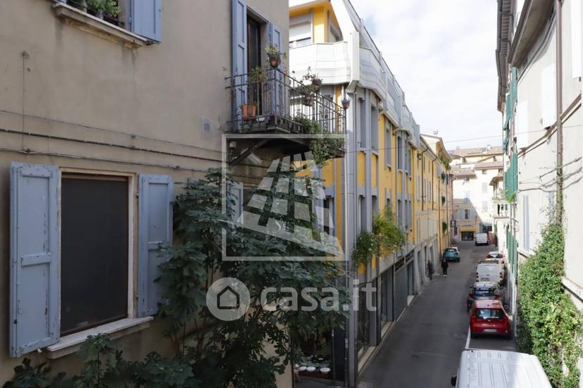 Quadrilocale in Via dei Due Gobbi 10 — foto 10 di 36