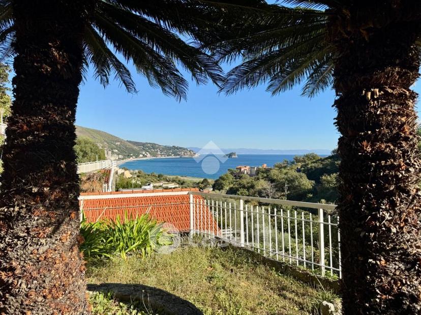 Villa in Regione Torbora — foto 7 di 50