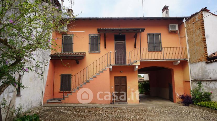Bilocale in Via C. Alberto 46 — foto 11 di 12