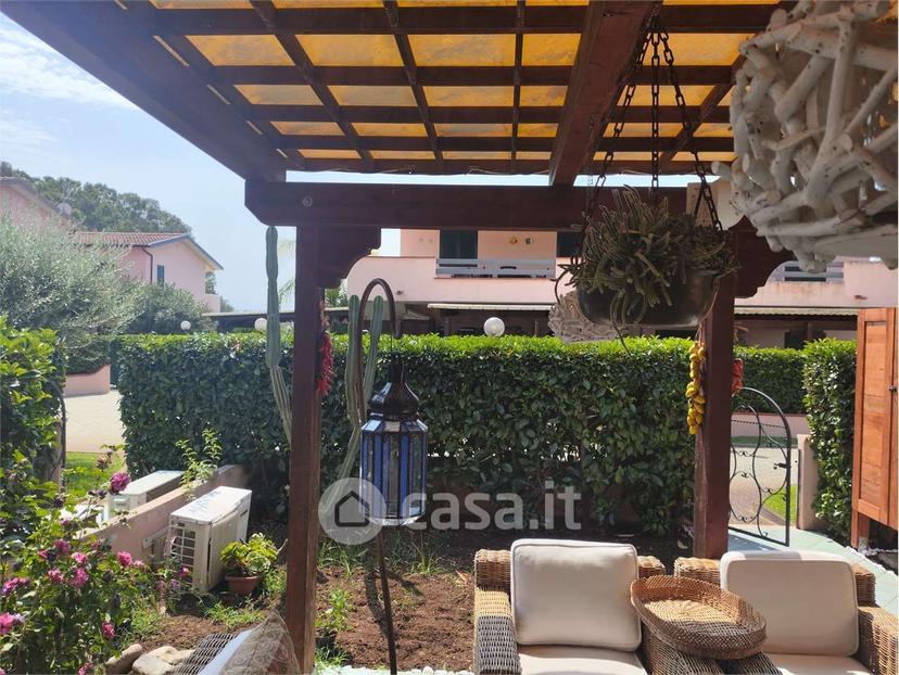 Appartamento in Via Ischia — foto 8 di 38