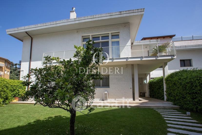 Villa in Via Renato Fucini 29 a — foto 12 di 28