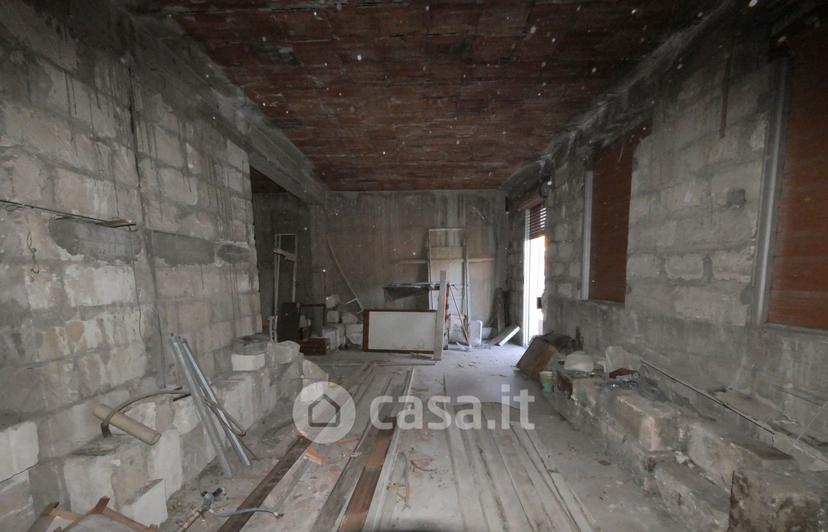 Monolocale in Via Giosuè Carducci 170 — foto 4 di 12