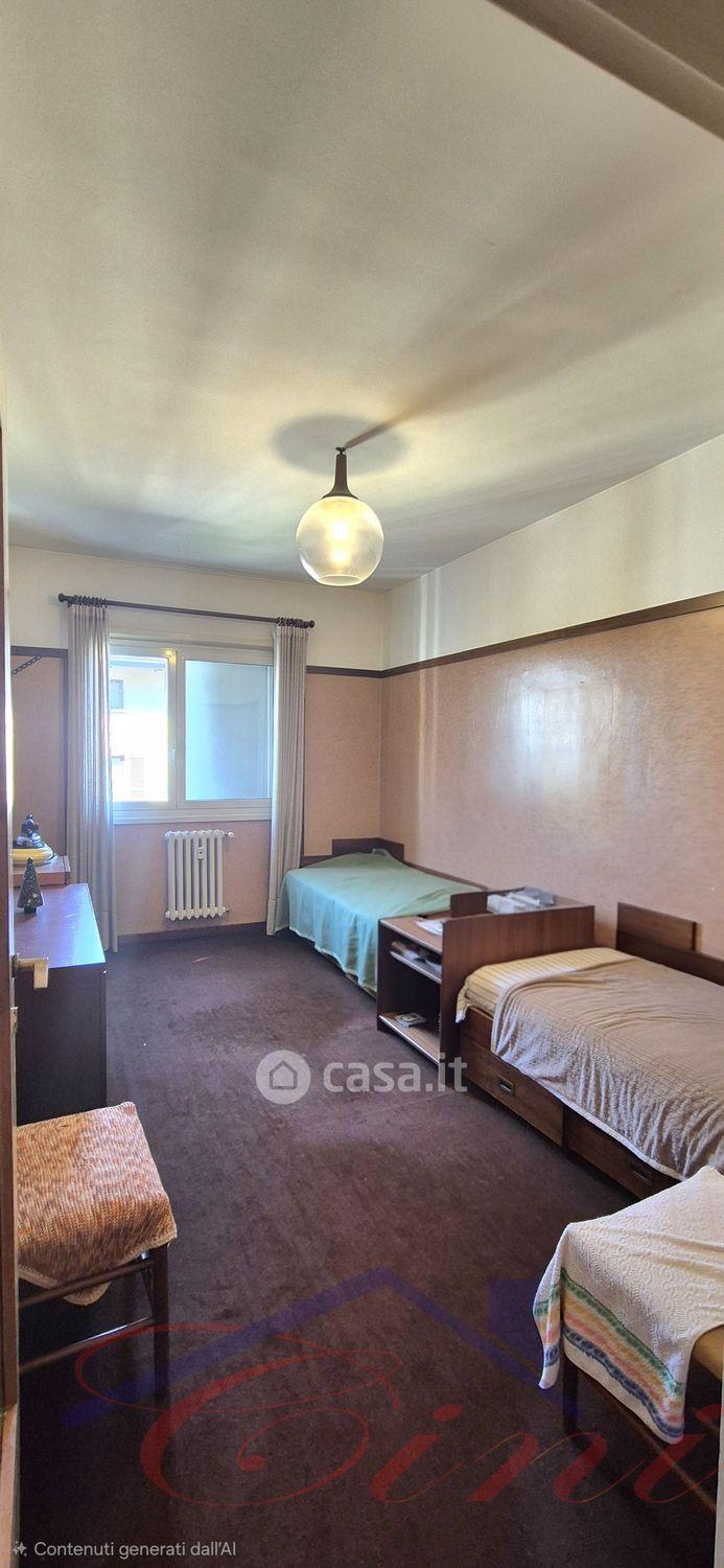 Quadrilocale in Piazza Manzoni — foto 22 di 39
