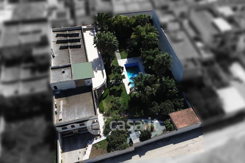 Villa in Via Giulio Cesare 62 — foto 47 di 105