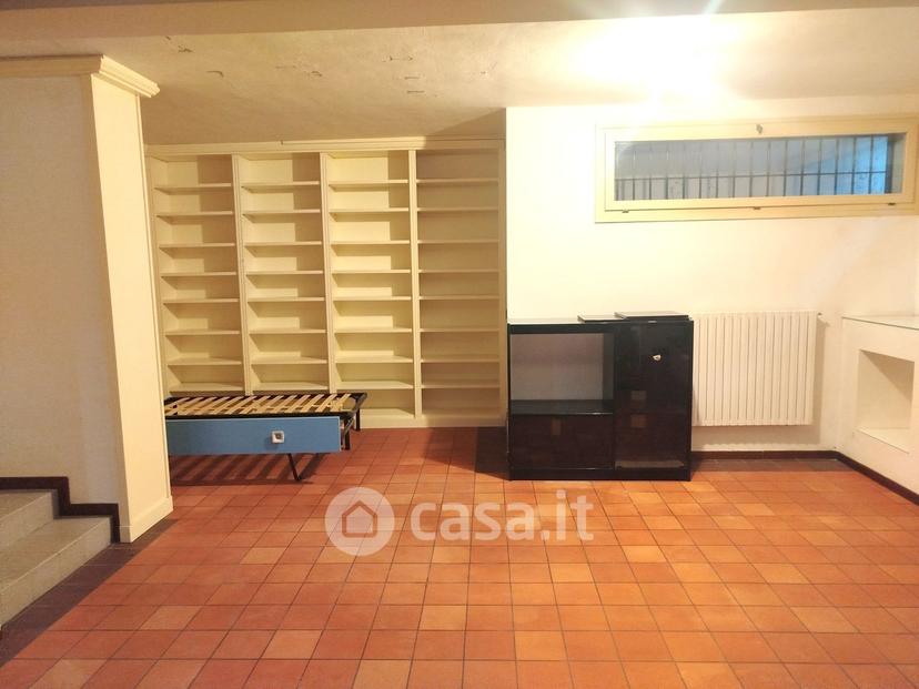 Villa in Via dei Cedri — foto 4 di 34
