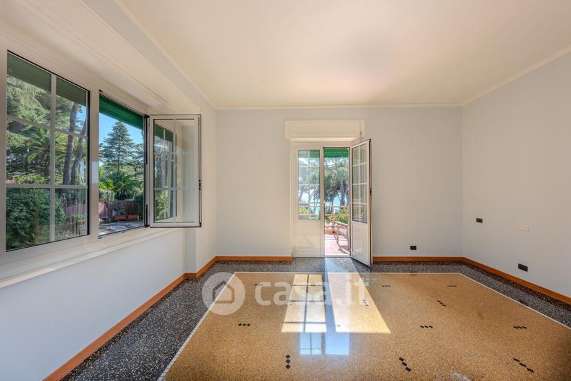 Villa in Via XXV Aprile 10 — foto 7 di 21