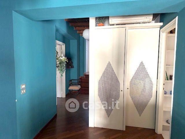 Trilocale in Via Cairoli — foto 13 di 50