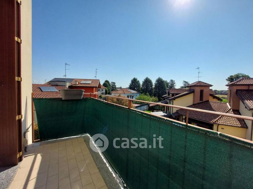 Trilocale in Via Arno 25 — foto 18 di 27